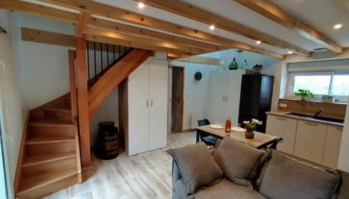 Le Pommier Gite neuf avec parking privé clos - Foto 3