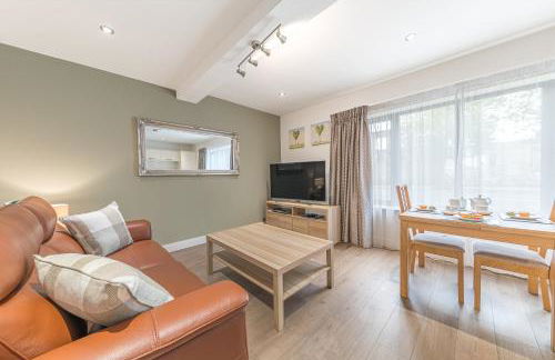 Abbey Apartments - Modern Serviced Apartments - Tourists & Professionals - Foto 12