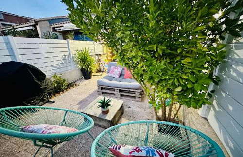 Résidence Le SUNSET Marseillan-plage, entre mer et lagune de Thau, étape vélo, famille, couple, VRP, toutou admis, jardin, parking privé gratuit, vélos, Clim, WIFI fibre gratuite, commodités, plage et piste cyclable à proximité, 6 couchages nous contacter - Foto 35