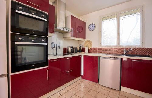 Maison spacieuse avec jardin - Photo 13