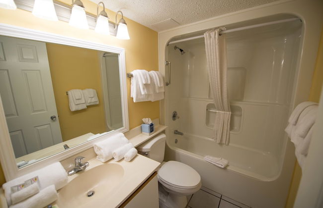 Ocean Club Resort Myrtle Beach a Ramada by Wyndham - Photo 75