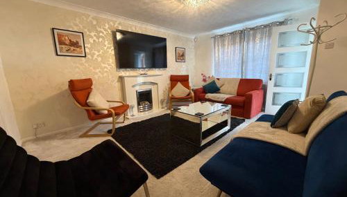 Spacious Modern 3 Bed Home Near Batley Train Station with Free Parking - Foto 4