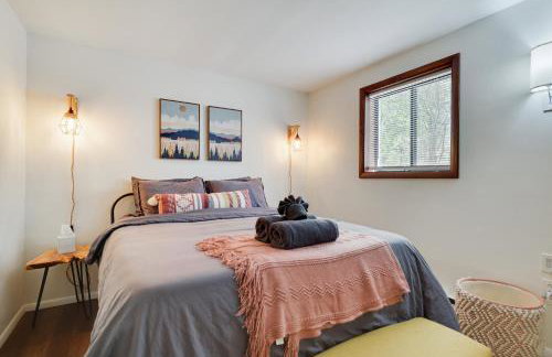 Camp Cedar:7 miles to Camelback, 5 to Kalahari! - Photo 12