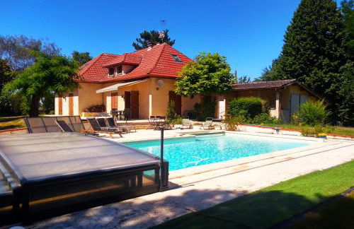 L'échappée du Canal - Piscine - Cheminée - Clim - Parking privé gratuit - 8 personnes - 3 chambres - Parc - Foto 1