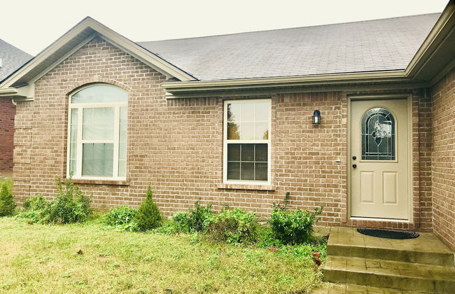 Spacious 3 BR Ranch House W Patio Yard in a Quiet Suburb - Foto 47