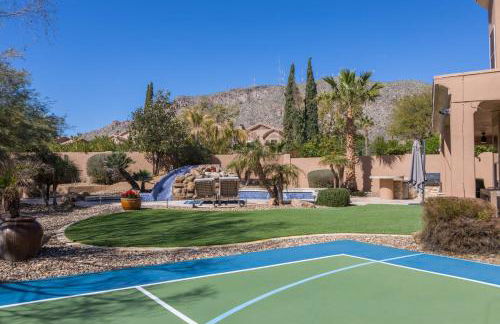 Desert Paradise Pool Spa Pickleball Putt Green - Foto 2
