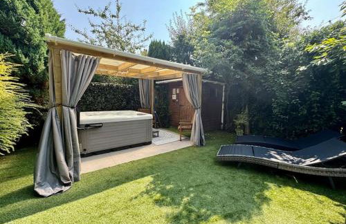 8min to City, Hot Tub House, Fire Pit, Free Parking - Foto 32