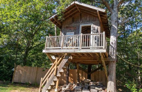 Hot Tub Sauna Ping Pong Table Treehouse and Fire Pit - Foto 31