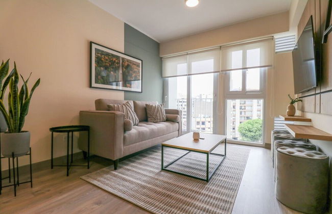 w Minimalist 2BR in Miraflores - Photo 36