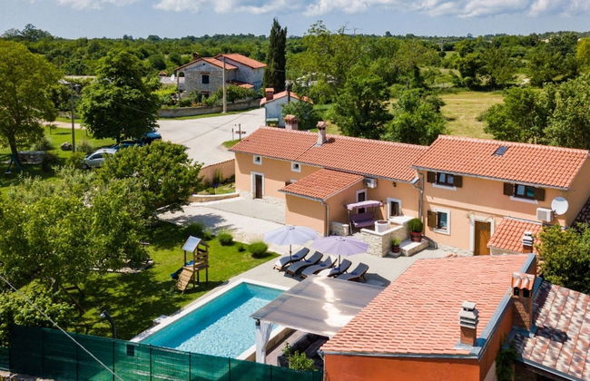 Charming Villa With Private Swimming Pool - Foto 22