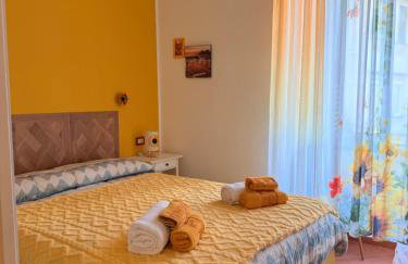 Giallo Napoli - Photo 2