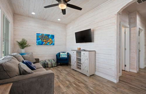 Fishful Thinking ! Pool on the waters edge - Photo 10