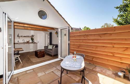 Garden Cottage, Cosy, Private, Short drive to beach - Foto 28