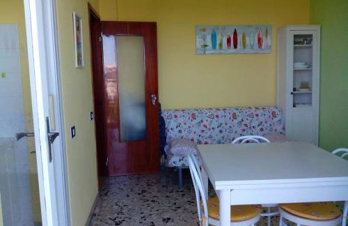 In centro, al mare, vista panoramica - Foto 7