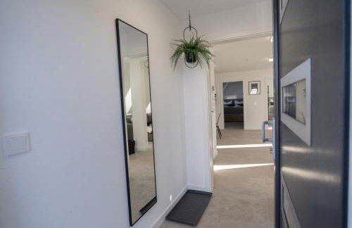 FEEL GOOD HOMES Ruhig-Klimaanlage-WLAN-Regendusche - Foto 6