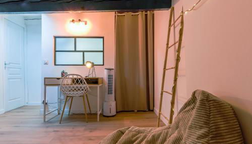 Romantique Duplex au pied de la cité - Foto 4