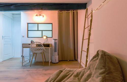 Romantique Duplex au pied de la cité - Foto 4