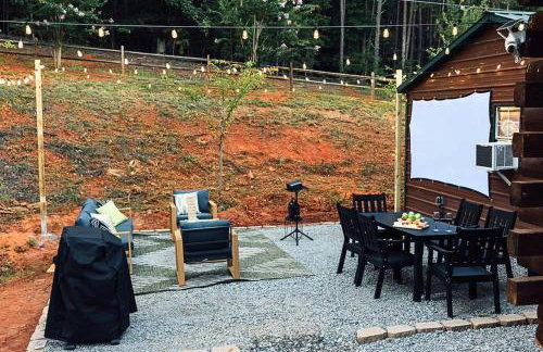 Luxe Lodge Escape - Hot Tub-Outdoor Movies-Game Room-Fire Pit - Foto 26