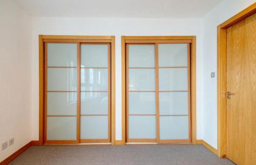 Weston's Penthouse sleep 11, 8 Beds Free Parking - Foto 12