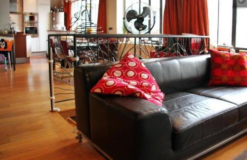 Loft character with a view of court - Foto 10