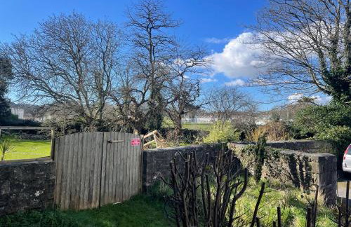 NEW, STYLISH & SPACIOUS GROUND FLOOR Mews - Foto 3