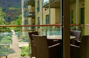 Edinburgh Old Town - Photo 5