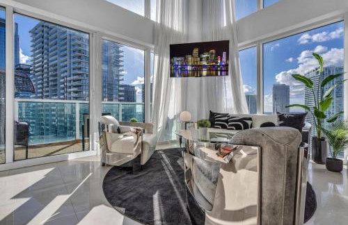 Luxury 2BD Corner Loft with Stunning Miami River View - Foto 19