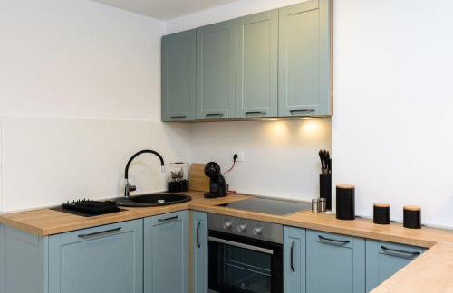 DUBROVNIK PIER free parking and balcony - Photo 15