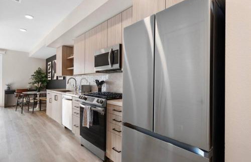 Modern 1BR near Irvine, 30 Day Stay - Photo 16
