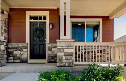 Stylish 4-Bed House - Spruce - Parking - Garden - Wi-Fi - Foto 4