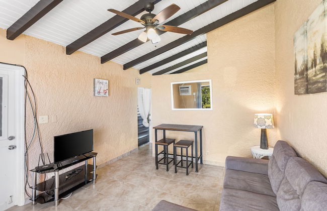 Caribbean View Your Way 1 Bedroom Condo by RedAwning - Photo 1