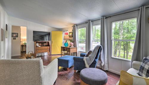 Lakefront Sparta Home Fire Pit, Dock and Kayak - Foto 3