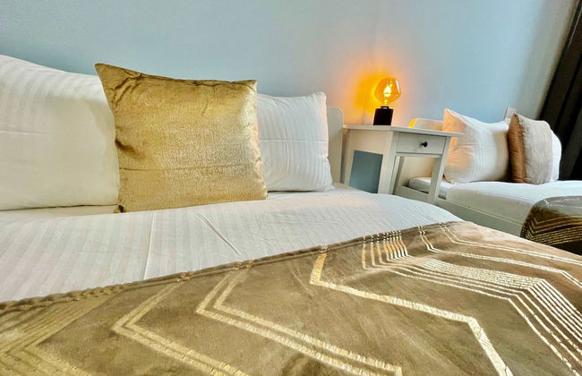 Luxury 2BR 2BA Near Fashion District by Oneluxstay - Foto 43