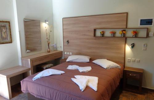 Niki Studios Sea - Front - Photo 16