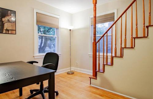 Pentagon City Homestay Parking available - Foto 13