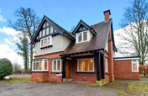 Coachman's House, Maxstoke I Minutes from Birmingham NEC I Perfect for work groups - Foto 1