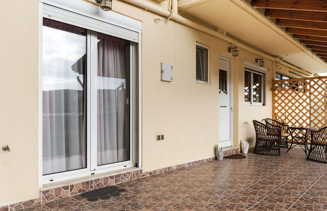 Welcoming Apartment in Venerato With Garden - Photo 28