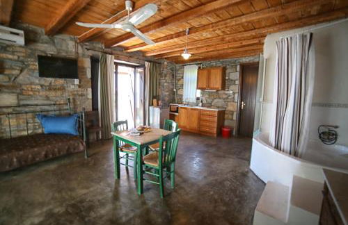 Pyrgos Traditional Village - Foto 15