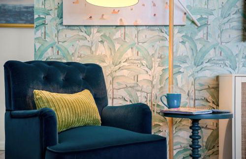 Walk to Beach, Heated Pool, Dog-Friendly, Firepit - Foto 14