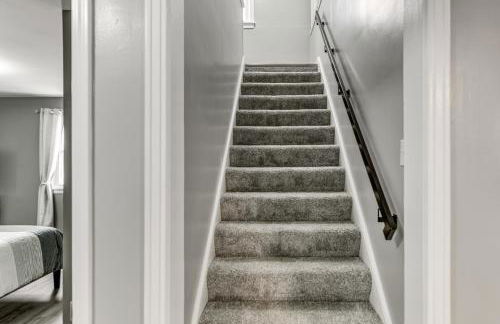 Newly Remodeled! Upscale Home in Buffalo Suburbs - Foto 11