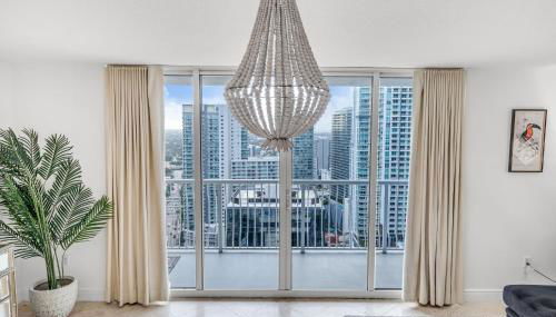 Best views, 2 balconies, 2 bedrooms, pool, gym, parking - Foto 5