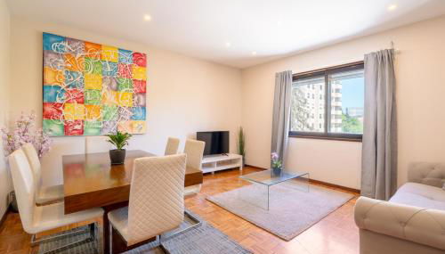 Bright & Spacious Flat by Host Wise - Foto 4