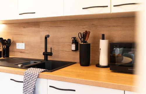 MATT ' Modernes Apartment mit Terrasse & Gartenblick - Foto 18