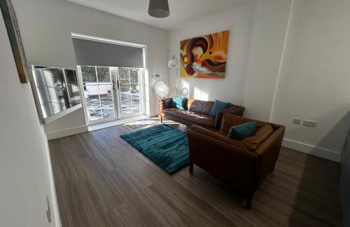 Sheffield Apartment - Photo 9