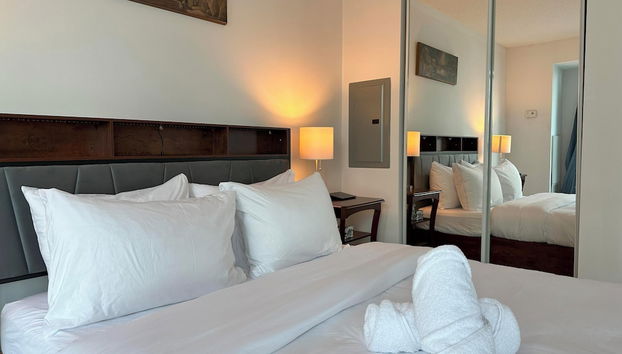 Rivetstays - The Yonge Grand Suites - Foto 2, Habitación