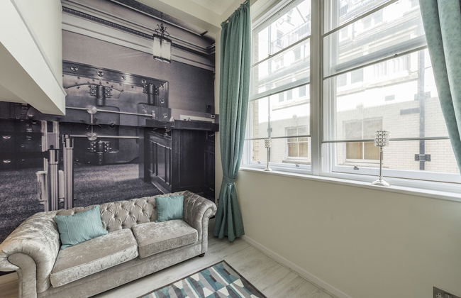 Union Bank Apartments - Photo 36