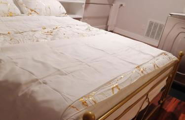 Beautiful home with your own entrance in Sandy - Foto 10