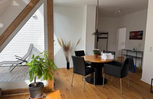 NOOQA Duisburg - Living Collection - Parkplatz, Smart TV, Küche, voll ausgestattet - Photo 41