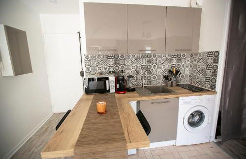 La Téranga - WIFI - Coeur de ville - Gare - Foto 10