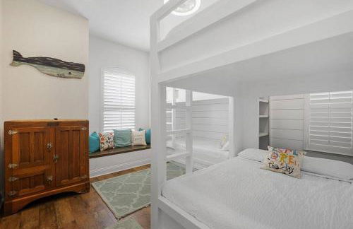 Gulf Views 6 Br Elevator Community Pool - Foto 8